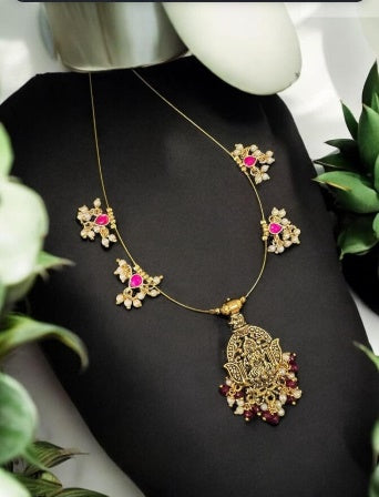 Jadau Charms and Antique Gold pendant invisible necklace