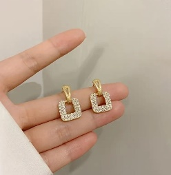 Square Sparkel Earring