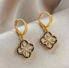 Two Sided Clover Earring