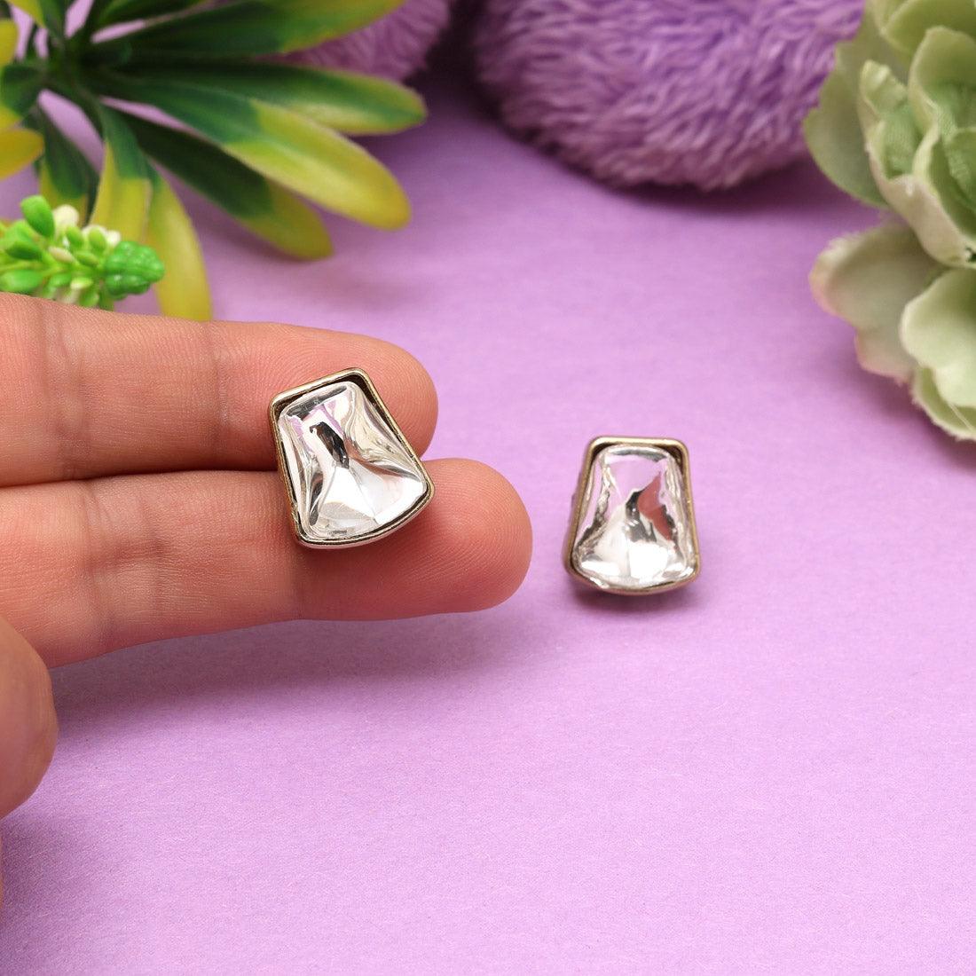 White diamond earing
