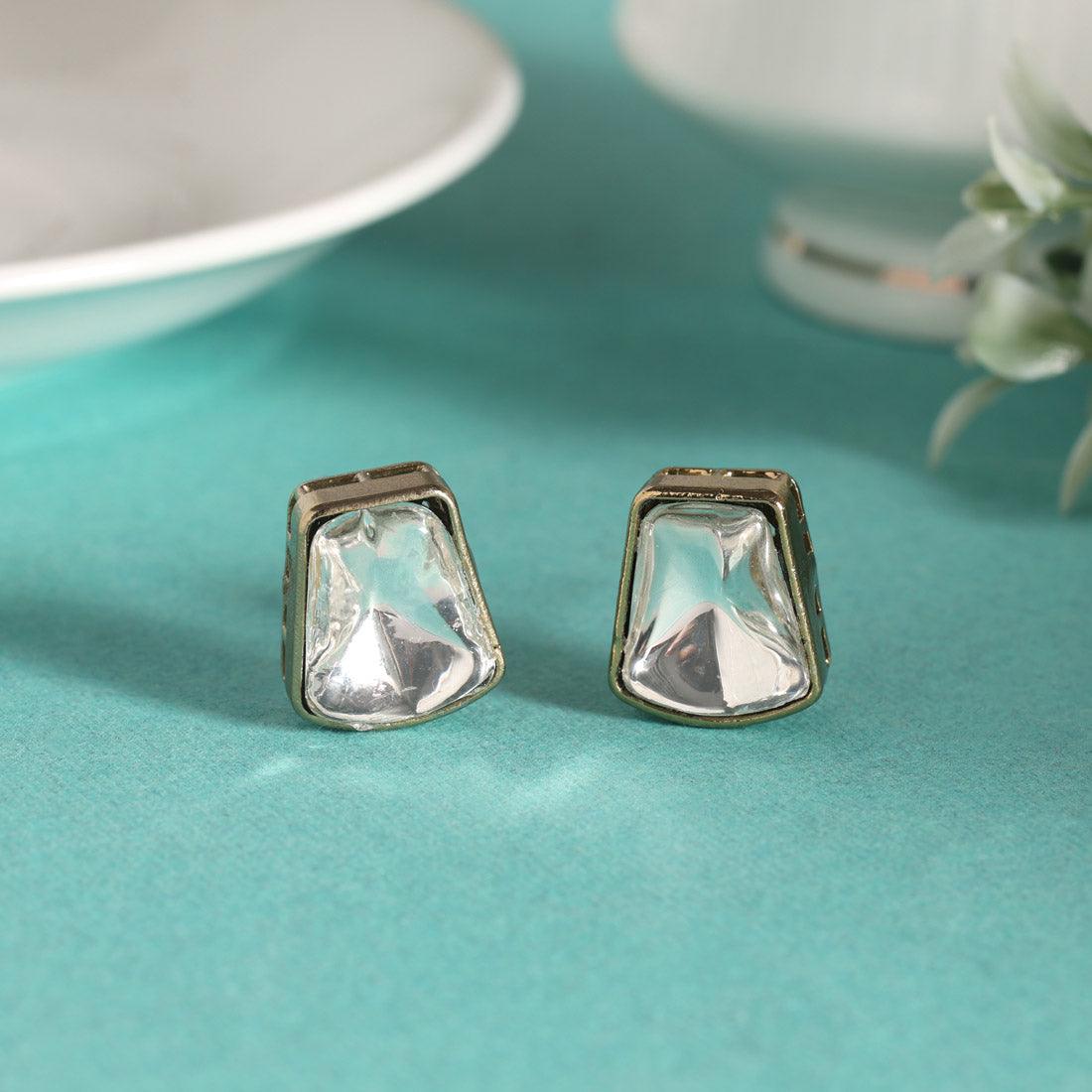 White diamond earing
