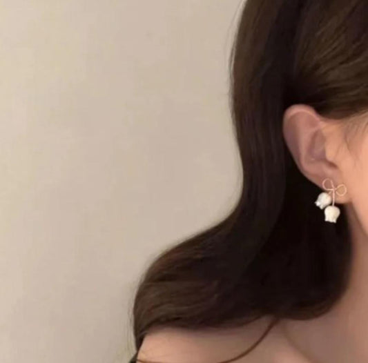 Delicate Petal Earring